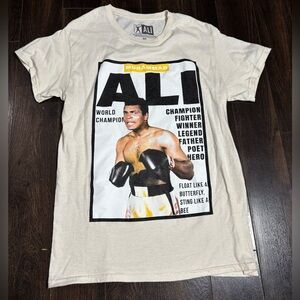 Muhammad Ali Tshirt Tee size Small unisex GUC